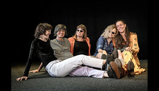 Sister Moon | Do 26. März 2026 | Mahogany Hall, Bern