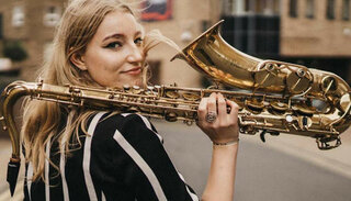 Emma Rawicz | Do 30. Oktober 2025 | BCV Concert Hall, Lausanne