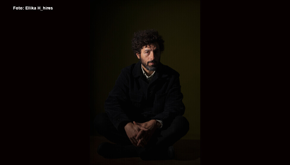José González