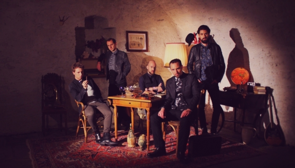 Gion Stump & The Lighthouse Project