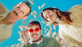 Tickets gewinnen: Löwenzahnhonig (ch) in Zürich