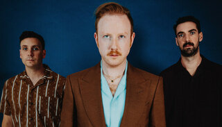 Tickets gewinnen: Two Door Cinema Club (uk) in Zürich